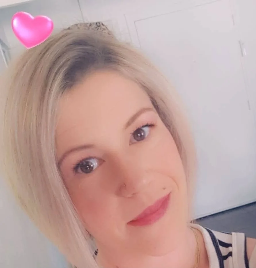 Justine Le Moual, experte bien-être et conseillère Softparis · Exhalessence